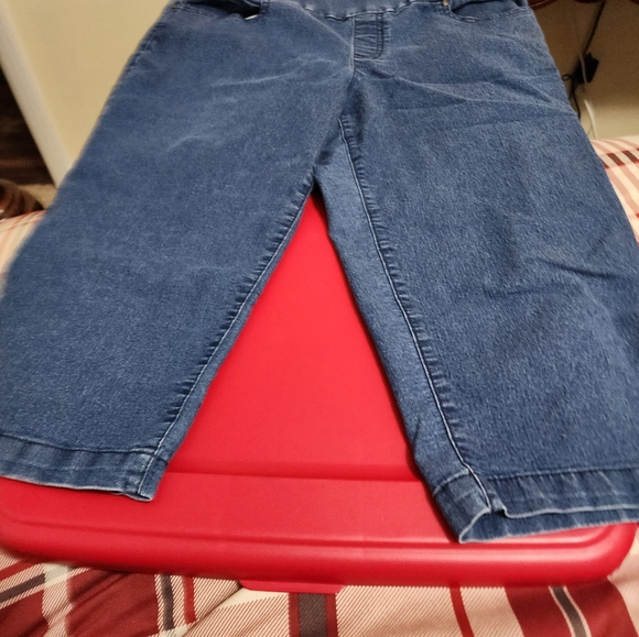 Capri - Picture 4 of 4